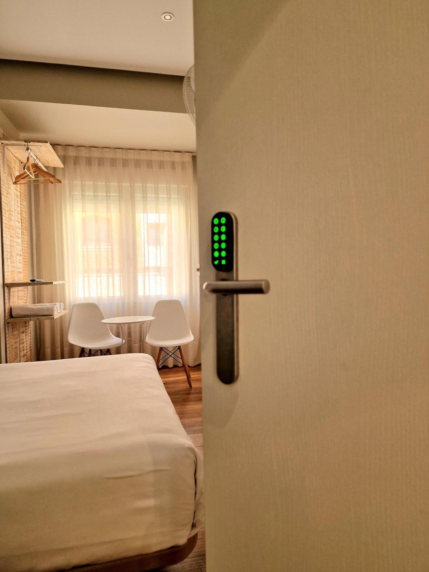 Urban Burgos Hotel Ngoại thất bức ảnh