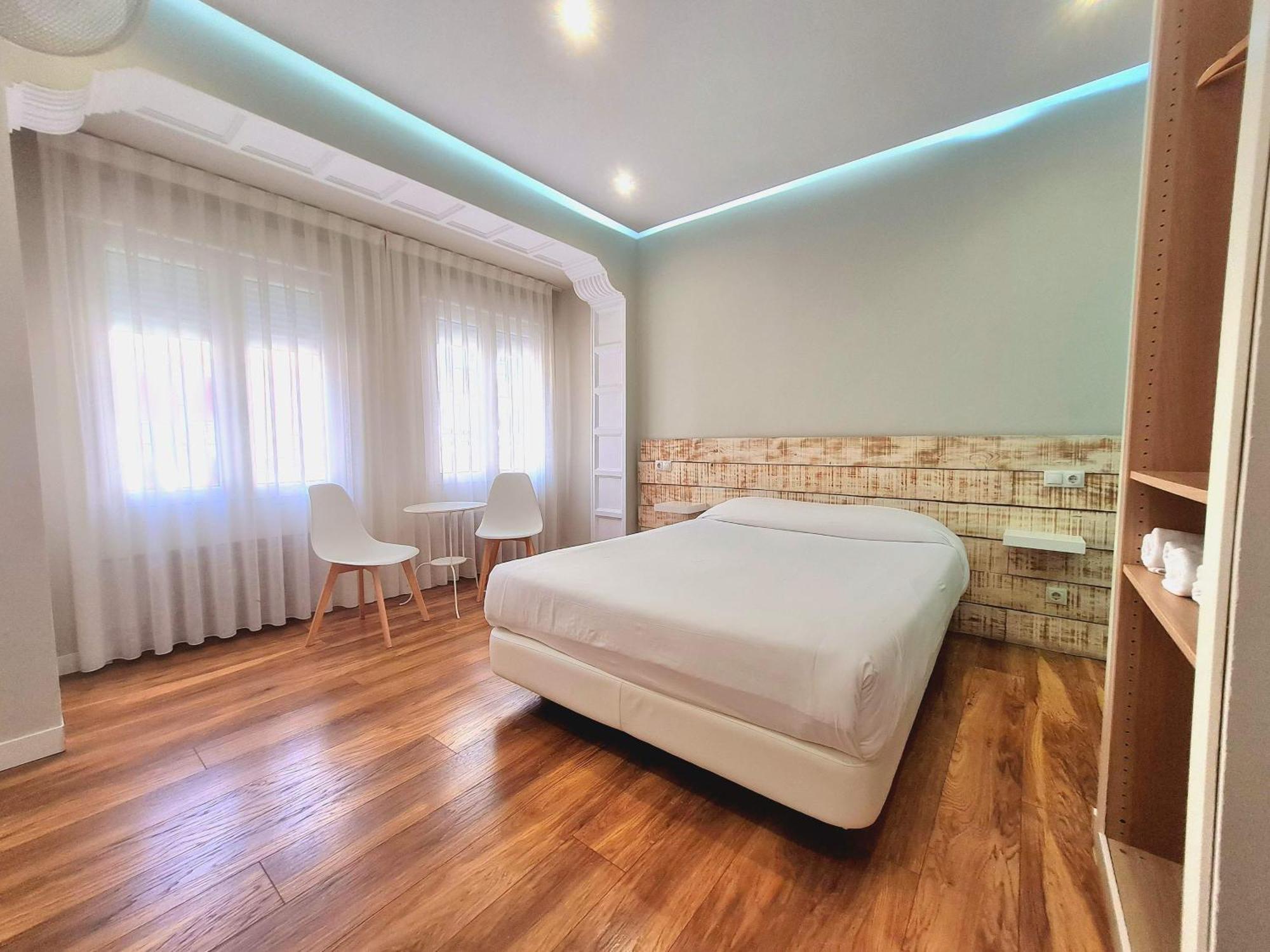 Urban Burgos Hotel Ngoại thất bức ảnh